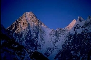 img071.jpg